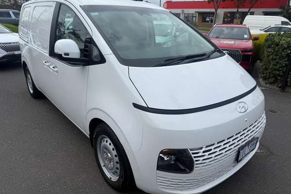2021 Hyundai STARIA LOAD